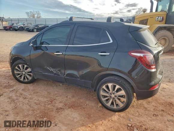 ✅ 2017 Buick Encore Preferred • VIN: KL4CJASB0HB191895 • Лот: 96366835. Опубликован ранее на Copart с пробегом 140 031 миль. Бесплатный доступ к архиву аукционных продаж из США и подробный отчёт об истории автомобиля на DreamBid. Изображение 2.