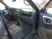 ✅ 2006 Honda Ridgeline RTL • VIN: 2HJYK16586H504981 • Lot: 43705017. Wystawiony na IAAI z przebiegiem 263 678 mil. Bezpłatny archiwum sprzedaży aukcyjnych z USA i szczegółowy raport historii pojazdu na DreamBid. Zdjęcie 5.