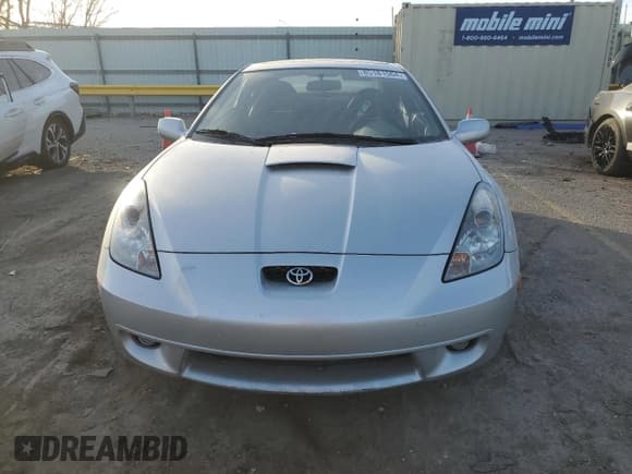 ✅ 2000 Toyota Celica GTS • VIN: JTDDY32T7Y0023659 • Lot: 85161564. Wystawiony na Copart z przebiegiem 140 772 mil. Bezpłatny archiwum sprzedaży aukcyjnych z USA i szczegółowy raport historii pojazdu na DreamBid. Zdjęcie 5.