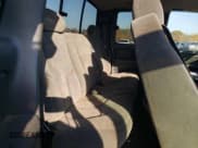 ✅ 2004 Chevrolet Silverado 1500 Z71 • VIN: 2GCEK19T041165978 • Лот: 77319904. Опубликован ранее на Copart с пробегом Не указан. Бесплатный доступ к архиву аукционных продаж из США и подробный отчёт об истории автомобиля на DreamBid. Изображение 10.