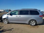 ✅ 2013 Toyota Sienna LE • VIN: 5TDKK3DC7DS353962 • Lot: 43566627. Listed on IAAI with 209,693 mi. Free auction sales archive from the USA and detailed vehicle history report at DreamBid. Image 14.