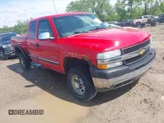✅ 2001 Chevrolet Silverado 2500HD LS • VIN: 1GCHK29UX1E261395 • Лот: 42430264. Опубликован ранее на IAAI с пробегом 124 307 миль. Бесплатный доступ к архиву аукционных продаж из США и подробный отчёт об истории автомобиля на DreamBid. Изображение 1.
