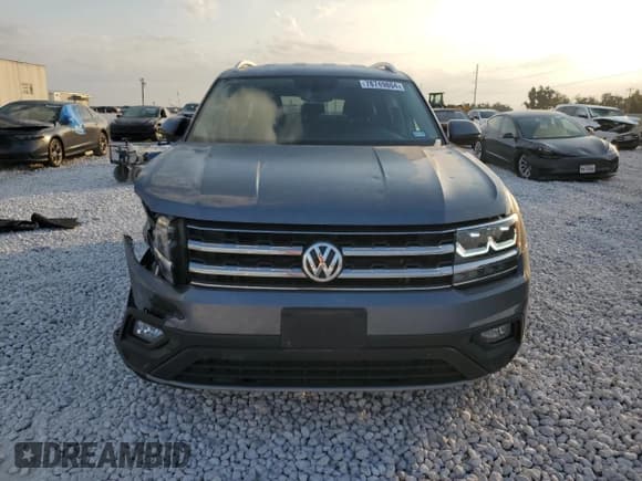 ✅ 2019 Volkswagen Atlas SE • VIN: 1V2DP2CA1KC610616 • Лот: 78749804. Опубликован ранее на Copart с пробегом 31 269 миль. Бесплатный доступ к архиву аукционных продаж из США и подробный отчёт об истории автомобиля на DreamBid. Изображение 5.