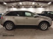 ✅ 2008 Lincoln MKX • VIN: 2LMDU88C98BJ28170 • Lot: 43373248. Wystawiony na IAAI z przebiegiem 173 260 mil. Bezpłatny archiwum sprzedaży aukcyjnych z USA i szczegółowy raport historii pojazdu na DreamBid. Zdjęcie 13.