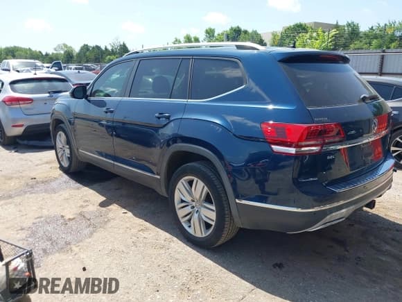 ✅ 2019 Volkswagen Atlas SEL • VIN: 1V2ER2CA7KC621022 • Lot: 42549412. Listed on IAAI with 107,415 mi. Free auction sales archive from the USA and detailed vehicle history report at DreamBid. Image 3.