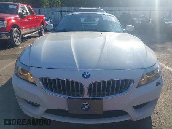 ✅ 2011 BMW Z4 sDrive35is • VIN: WBALM1C59BE393725 • Lot: 42474257. Wystawiony na IAAI z przebiegiem 143 563 mil. Bezpłatny archiwum sprzedaży aukcyjnych z USA i szczegółowy raport historii pojazdu na DreamBid. Zdjęcie 12.