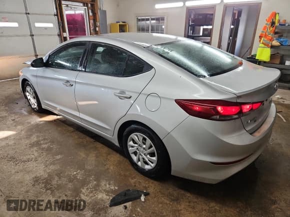 ✅ 2018 Hyundai Elantra SE • VIN: 5NPD74LF2JH267309 • Lot: 87262925. Listed on Copart with 163,012 mi. Free auction sales archive from the USA and detailed vehicle history report at DreamBid. Image 2.