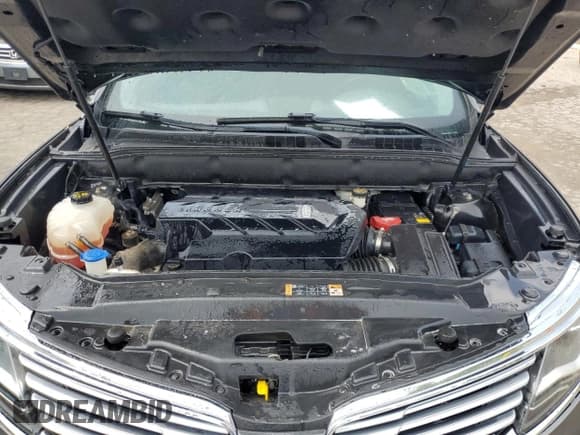 ✅ 2017 Lincoln MKX Select • VIN: 2LMPJ6KP1HBL48487 • Лот: 65281845. Опубликован ранее на Copart с пробегом 95 741 миль. Бесплатный доступ к архиву аукционных продаж из США и подробный отчёт об истории автомобиля на DreamBid. Изображение 12.