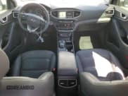 ✅ 2019 Hyundai Ioniq Limited • VIN: KMHC05LH6KU033457 • Lot: 74281884. Wystawiony na Copart z przebiegiem 33 313 mil. Bezpłatny archiwum sprzedaży aukcyjnych z USA i szczegółowy raport historii pojazdu na DreamBid. Zdjęcie 8.