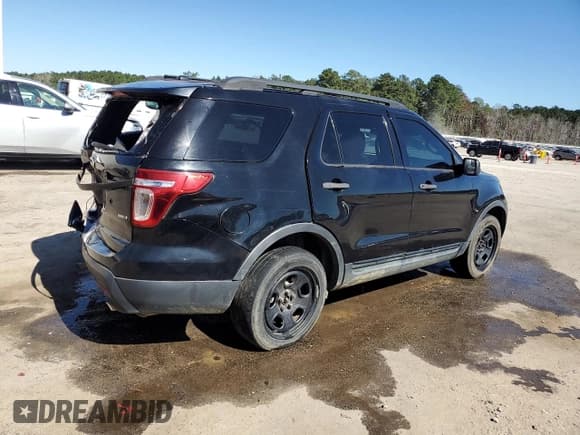 ✅ 2015 Ford Police Interceptor Utility • VIN: 1FM5K8AR9FGA21632 • Лот: 86865245. Опубликован ранее на Copart с пробегом 155 657 миль. Бесплатный доступ к архиву аукционных продаж из США и подробный отчёт об истории автомобиля на DreamBid. Изображение 3.