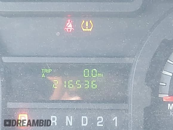 ✅ 2013 Ford Econoline Cargo Commercial • VIN: 1FTNS2EL2DDA60813 • Lot: 42030005. Wystawiony na IAAI z przebiegiem 216 536 mil. Bezpłatny archiwum sprzedaży aukcyjnych z USA i szczegółowy raport historii pojazdu na DreamBid. Zdjęcie 16.