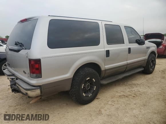✅ 2003 Ford Excursion Special Serv • VIN: 1FMNU40L23ED68663 • Лот: 50488915. Опубликован ранее на Copart с пробегом 178 053 миль. Бесплатный доступ к архиву аукционных продаж из США и подробный отчёт об истории автомобиля на DreamBid. Изображение 3.