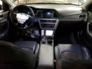 ✅ 2017 Hyundai Sonata Sport • VIN: 5NPE34AF9HH467715 • Лот: 70413382. Опубликован ранее на Copart с пробегом 62 808 миль. Бесплатный доступ к архиву аукционных продаж из США и подробный отчёт об истории автомобиля на DreamBid. Изображение 8.