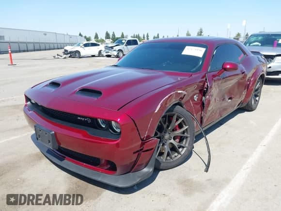 ✅ 2020 Dodge Challenger SRT Hellcat Widebody • VIN: 2C3CDZC98LH117507 • Lot: 42474496. Wystawiony na IAAI z przebiegiem 27 566 mil. Bezpłatny archiwum sprzedaży aukcyjnych z USA i szczegółowy raport historii pojazdu na DreamBid. Zdjęcie 2.