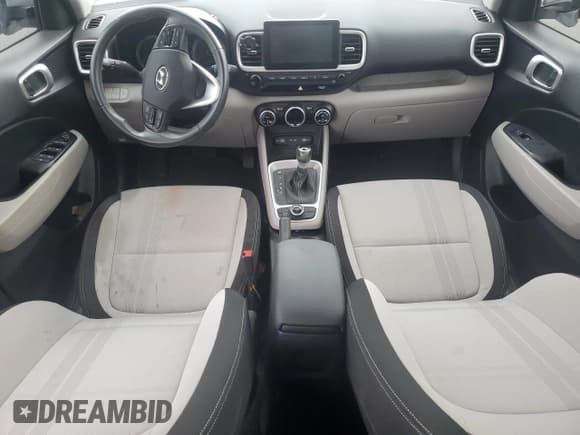 ✅ 2022 Hyundai Venue Limited • VIN: KMHRC8A3XNU178175 • Lot: 49501175. Listed on Copart with 15,114 mi. Free auction sales archive from the USA and detailed vehicle history report at DreamBid. Image 8.