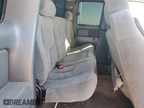 ✅ 2005 Chevrolet Silverado 1500 LS • VIN: 2GCEC19V551350902 • Лот: 77663614. Опубликован ранее на Copart с пробегом 193 995 миль. Бесплатный доступ к архиву аукционных продаж из США и подробный отчёт об истории автомобиля на DreamBid. Изображение 10.