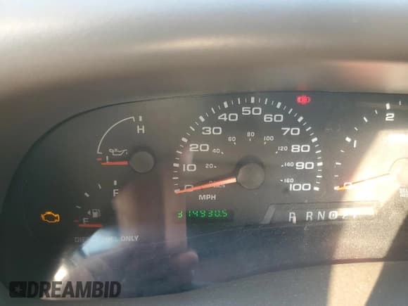 ✅ 2002 Ford F-250 XL • VIN: 1FTNW21F82ED57063 • Лот: 89893645. Опубликован ранее на Copart с пробегом 314 930 миль. Бесплатный доступ к архиву аукционных продаж из США и подробный отчёт об истории автомобиля на DreamBid. Изображение 9.