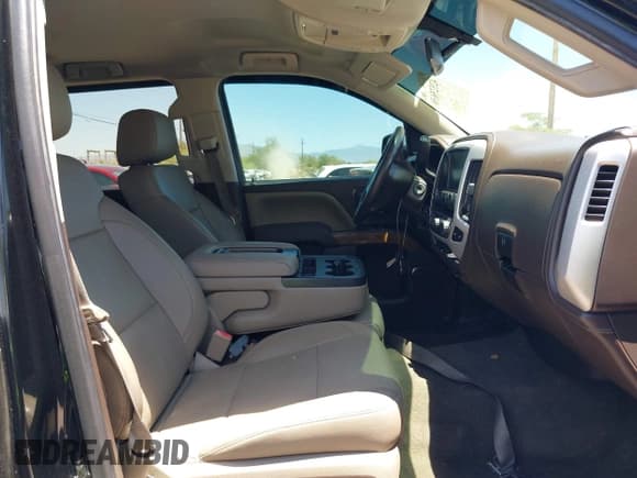 ✅ 2015 GMC Sierra 1500 • VIN: 3GTP1VEJ4FG532043 • Lot: 42525636. Wystawiony na IAAI z przebiegiem 69 468 mil. Bezpłatny archiwum sprzedaży aukcyjnych z USA i szczegółowy raport historii pojazdu na DreamBid. Zdjęcie 5.