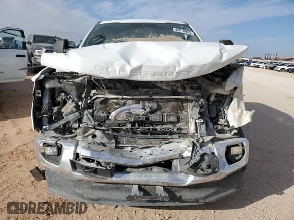 ✅ 2022 Ford F-250 XL • VIN: 1FT7W2BT6NEC15036 • Lot: 43412835. Listed on Copart with 133,478 mi. Free auction sales archive from the USA and detailed vehicle history report at DreamBid. Image 5.