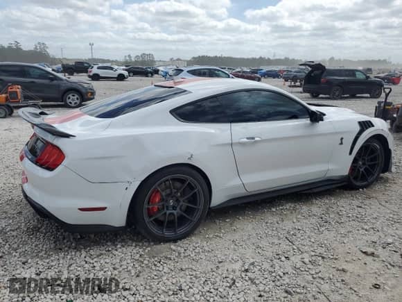 2020 Ford Mustang Shelby GT500 с VIN 1FA6P8SJ8L5504495, выставлен на аукционе Copart как лот 49640865 с пробегом 8 983 миль миль и Чистый • Clean title. История ставок и продаж доступна на DreamBid. Изображение 3.