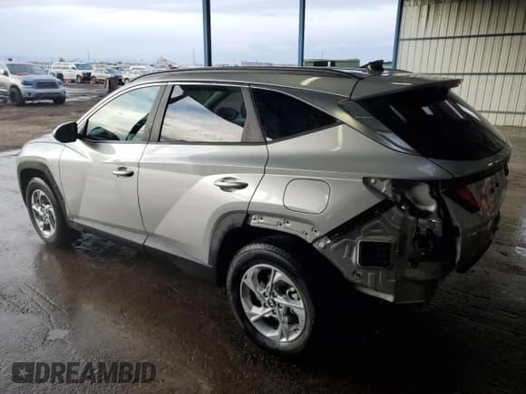 ✅ 2024 Hyundai Tucson SEL • VIN: 5NMJBCDE8RH339222 • Lot: 41909815. Wystawiony na Copart z przebiegiem 19 960 mil. Bezpłatny archiwum sprzedaży aukcyjnych z USA i szczegółowy raport historii pojazdu na DreamBid. Zdjęcie 2.