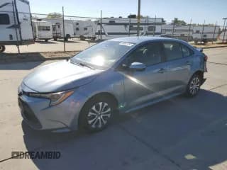 ✅ 2021 Toyota Corolla Hybrid LE • VIN: JTDEAMDE7MJ013344 • Lot: 66867265. Listed on Copart with 78,762 mi. Free auction sales archive from the USA and detailed vehicle history report at DreamBid. Image 1.