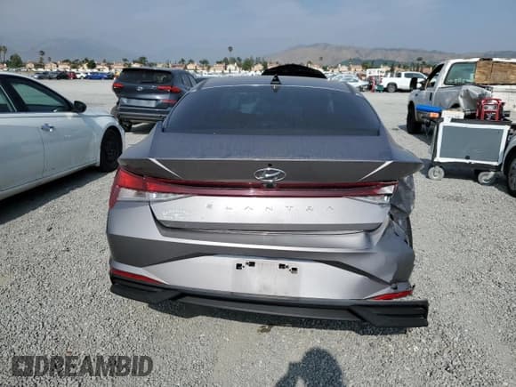 ✅ 2021 Hyundai Elantra SEL • VIN: KMHLM4AG0MU177839 • Lot: 57162105. Listed on Copart with 45,176 mi. Free auction sales archive from the USA and detailed vehicle history report at DreamBid. Image 6.