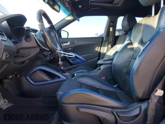 ✅ 2016 Hyundai Veloster Turbo Rally Edition • VIN: KMHTC6AE3GU264412 • Lot: 45494745. Wystawiony na Copart z przebiegiem 188 984 mil. Bezpłatny archiwum sprzedaży aukcyjnych z USA i szczegółowy raport historii pojazdu na DreamBid. Zdjęcie 7.