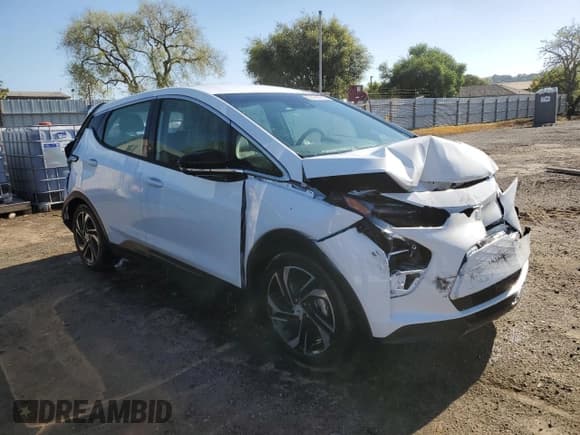 ✅ 2023 Chevrolet Bolt EV 2LT • VIN: 1G1FX6S08P4148785 • Lot: 49263964. Wystawiony na Copart z przebiegiem 8 694 mil. Bezpłatny archiwum sprzedaży aukcyjnych z USA i szczegółowy raport historii pojazdu na DreamBid. Zdjęcie 4.