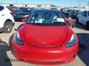 ✅ 2019 Tesla Model 3 Mid Range • VIN: 5YJ3E1EA9KF413156 • Lot: 40900002. Wystawiony na IAAI z przebiegiem 107 853 mil. Bezpłatny archiwum sprzedaży aukcyjnych z USA i szczegółowy raport historii pojazdu na DreamBid. Zdjęcie 11.