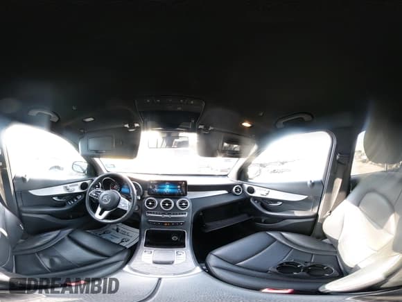 ✅ 2020 Mercedes-Benz GLC 300 • VIN: WDC0G8DB1LF714124 • Lot: 42712975. Wystawiony na IAAI z przebiegiem 106 309 mil. Bezpłatny archiwum sprzedaży aukcyjnych z USA i szczegółowy raport historii pojazdu na DreamBid. Zdjęcie 18.