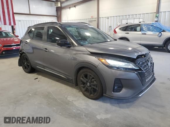 ✅ 2021 Nissan Kicks SR • VIN: 3N1CP5DV3ML547710 • Lot: 82628835. Listed on Copart with 87,341 mi. Free auction sales archive from the USA and detailed vehicle history report at DreamBid. Image 4.