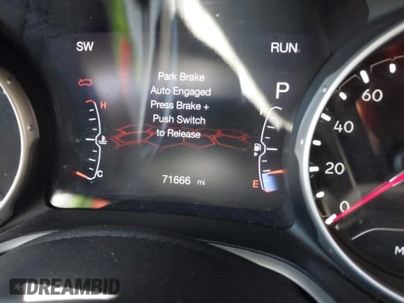 ✅ 2020 Jeep Compass Latitude • VIN: 3C4NJCBB1LT224839 • Lot: 42830816. Wystawiony na IAAI z przebiegiem 71 666 mil. Bezpłatny archiwum sprzedaży aukcyjnych z USA i szczegółowy raport historii pojazdu na DreamBid. Zdjęcie 7.