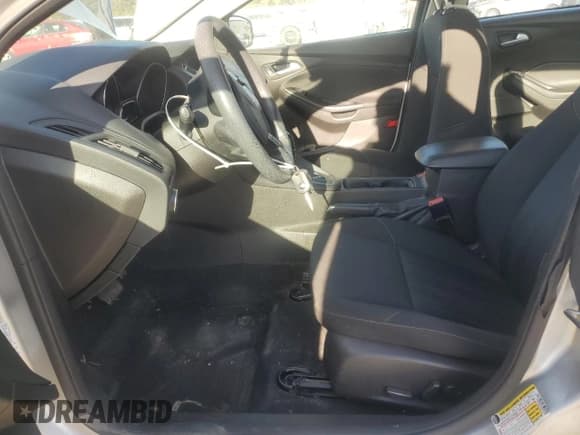 ✅ 2016 Ford Focus SE • VIN: 1FADP3F2XGL207310 • Lot: 89670425. Listed on Copart with 99,848 mi. Free auction sales archive from the USA and detailed vehicle history report at DreamBid. Image 7.