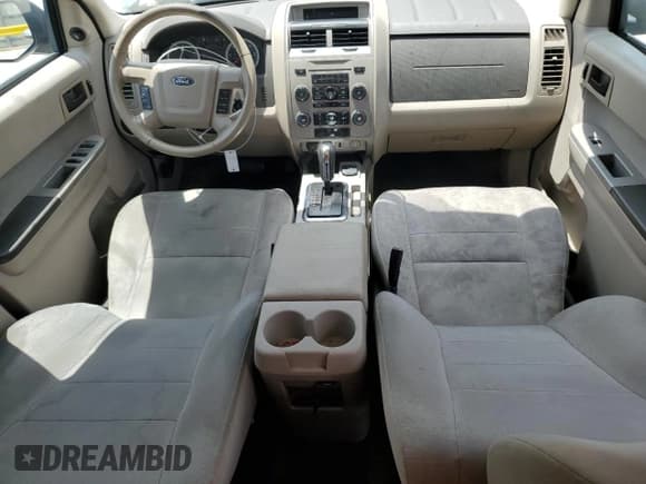 ✅ 2011 Ford Escape Hybrid • VIN: 1FMCU5K31BKB86253 • Лот: 57509525. Опубликован ранее на Copart с пробегом 159 486 миль. Бесплатный доступ к архиву аукционных продаж из США и подробный отчёт об истории автомобиля на DreamBid. Изображение 8.