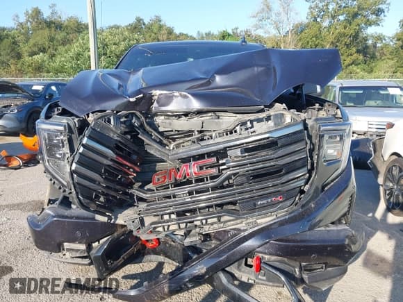 ✅ 2024 GMC Sierra 1500 AT4 • VIN: 3GTUUEE88RG236194 • Лот: 43390633. Опубликован ранее на IAAI с пробегом 35 734 миль. Бесплатный доступ к архиву аукционных продаж из США и подробный отчёт об истории автомобиля на DreamBid. Изображение 12.