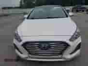 ✅ 2019 Hyundai Sonata Limited • VIN: KMHE34L31KA092237 • Lot: 84581215. Listed on Copart with 197,161 mi. Free auction sales archive from the USA and detailed vehicle history report at DreamBid. Image 5.