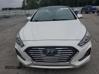 ✅ 2019 Hyundai Sonata Limited • VIN: KMHE34L31KA092237 • Лот: 84581215. Опубликован ранее на Copart с пробегом 197 161 миль. Бесплатный доступ к архиву аукционных продаж из США и подробный отчёт об истории автомобиля на DreamBid. Изображение 5.