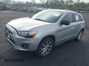 ✅ 2013 Mitsubishi Outlander ES • VIN: 4A4AR3AU7DE015769 • Лот: 43290230. Опубликован ранее на IAAI с пробегом 208 555 миль. Бесплатный доступ к архиву аукционных продаж из США и подробный отчёт об истории автомобиля на DreamBid. Изображение 2.