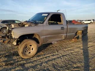 ✅ 2000 GMC Sierra 1500 SLE • VIN: 1GTEK14TXYZ273870 • Лот: 87447194. Опубликован ранее на Copart с пробегом Не указан. Бесплатный доступ к архиву аукционных продаж из США и подробный отчёт об истории автомобиля на DreamBid. Изображение 1.