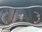 ✅ 2020 Jeep Grand Cherokee Limited • VIN: 1C4RJFBG2LC255804 • Lot: 68301225. Wystawiony na Copart z przebiegiem 191 592 mil. Bezpłatny archiwum sprzedaży aukcyjnych z USA i szczegółowy raport historii pojazdu na DreamBid. Zdjęcie 9.