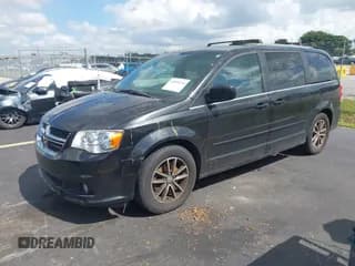 ✅ 2017 Dodge Grand Caravan SXT • VIN: 2C4RDGCG8HR851820 • Lot: 43499254. Wystawiony na IAAI z przebiegiem 101 527 mil. Bezpłatny archiwum sprzedaży aukcyjnych z USA i szczegółowy raport historii pojazdu na DreamBid. Zdjęcie 2.