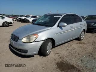 ✅ 2007 Hyundai Accent GLS • VIN: KMHCN46C57U120852 • Лот: 51814645. Опубликован ранее на Copart с пробегом 201 528 миль. Бесплатный доступ к архиву аукционных продаж из США и подробный отчёт об истории автомобиля на DreamBid. Изображение 1.