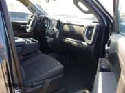 ✅ 2019 Chevrolet Silverado 1500 LT Trail Boss • VIN: 1GCPYFED9KZ332149 • Lot: 42720046. Wystawiony na IAAI z przebiegiem 89 370 mil. Bezpłatny archiwum sprzedaży aukcyjnych z USA i szczegółowy raport historii pojazdu na DreamBid. Zdjęcie 5.