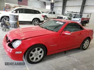 ✅ 2004 Mercedes-Benz SLK 230/320 • VIN: WDBKK49F94F299314 • Lot: 71066775. Wystawiony na Copart z przebiegiem 93 394 mil. Bezpłatny archiwum sprzedaży aukcyjnych z USA i szczegółowy raport historii pojazdu na DreamBid. Zdjęcie 1.