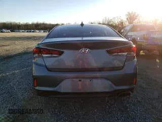 ✅ 2019 Hyundai Sonata SE • VIN: 5NPE24AFXKH738162 • Lot: 38193013. Listed on Copart with 67,894 mi. Free auction sales archive from the USA and detailed vehicle history report at DreamBid. Image 6.