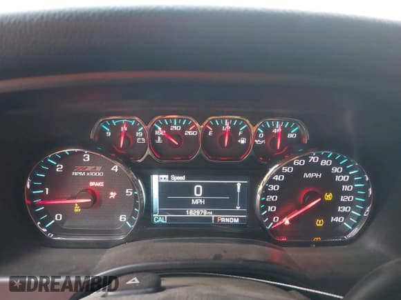 ✅ 2015 Chevrolet Silverado 1500 LT • VIN: 3GCUKREH7FG142638 • Lot: 43630728. Listed on IAAI with 182,979 mi. Free auction sales archive from the USA and detailed vehicle history report at DreamBid. Image 7.