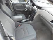 ✅ 2015 Chevrolet Traverse LT • VIN: 1GNKRGKD2FJ373770 • Lot: 43541956. Wystawiony na IAAI z przebiegiem 162 949 mil. Bezpłatny archiwum sprzedaży aukcyjnych z USA i szczegółowy raport historii pojazdu na DreamBid. Zdjęcie 5.