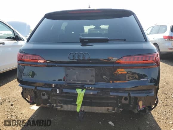 ✅ 2023 Audi Q7 Premium Plus • VIN: WA1LXBF78PD000799 • Лот: 63270605. Опубликован ранее на Copart с пробегом 40 647 миль. Бесплатный доступ к архиву аукционных продаж из США и подробный отчёт об истории автомобиля на DreamBid. Изображение 6.