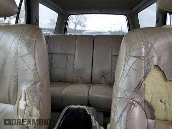 ✅ 2001 Toyota 4Runner SR5 • VIN: JT3GN86R210194234 • Lot: 48828305. Listed on Copart with 377,383 mi. Free auction sales archive from the USA and detailed vehicle history report at DreamBid. Image 10.